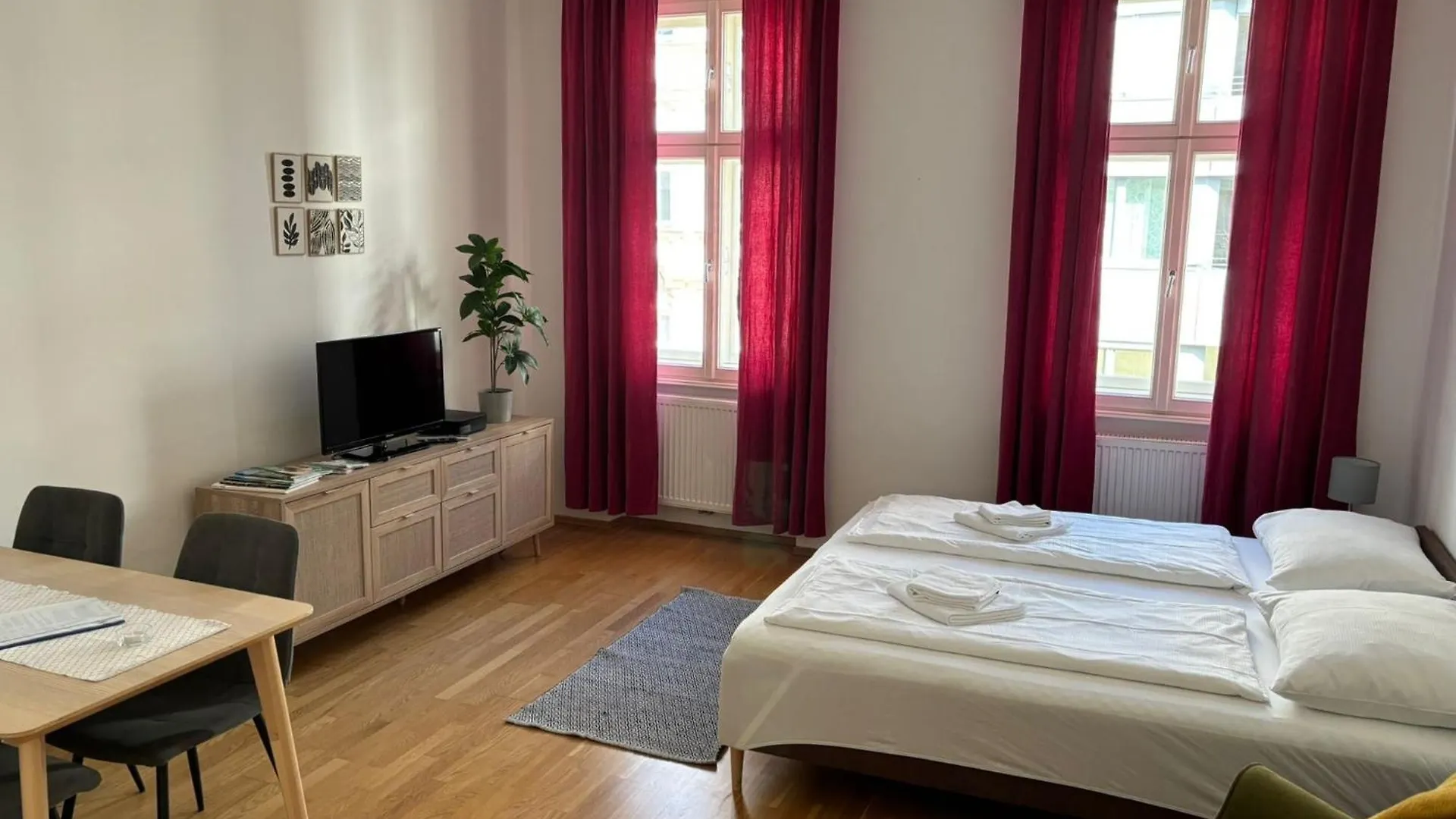 Casa Nostra - Helle Wohnung - direkt am Augarten Wien