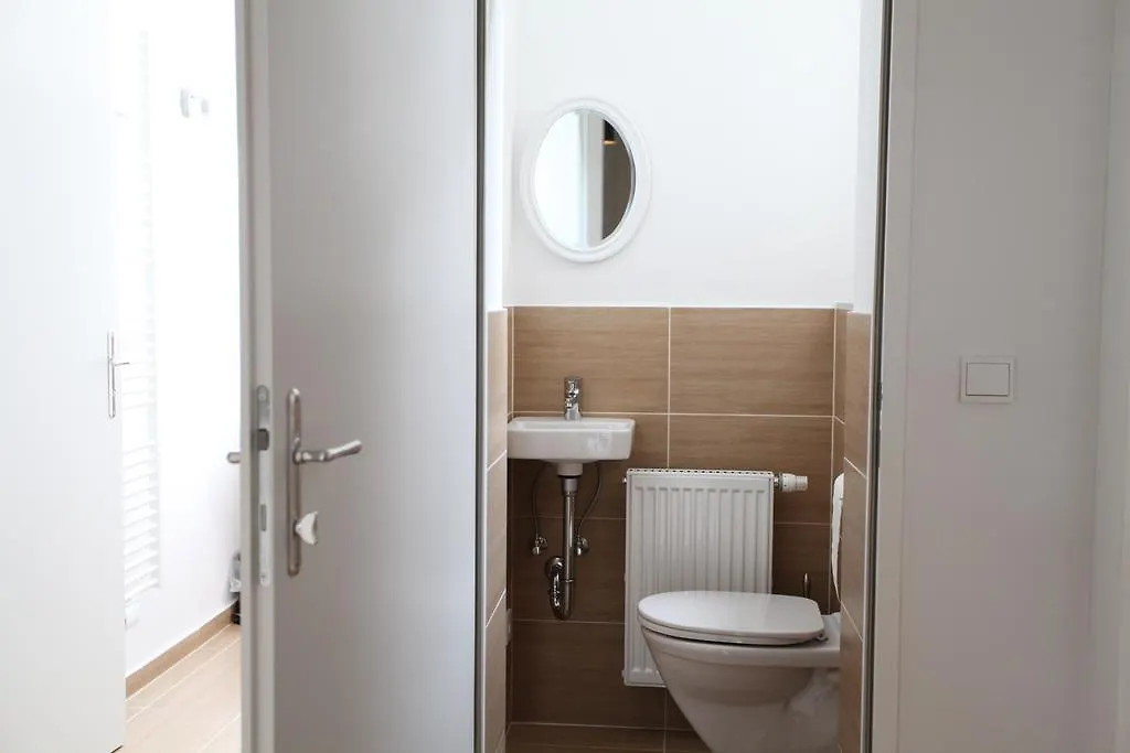 Casa Nostra - Helle Wohnung - Direkt Am Augarten Vídeň